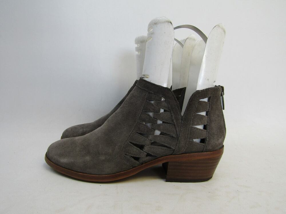 Vince Camuto Womens Size 7 M Gray Suede Zip Ankle Fashion Boots Bootie